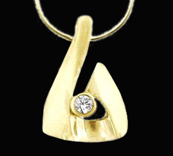 1.5 Ct. Diamond F Vs1 Yellow Gold Pendant Necklace New