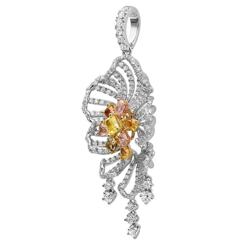 Pendant Necklace 3.13 Carats Multi Color Diamonds Gold White