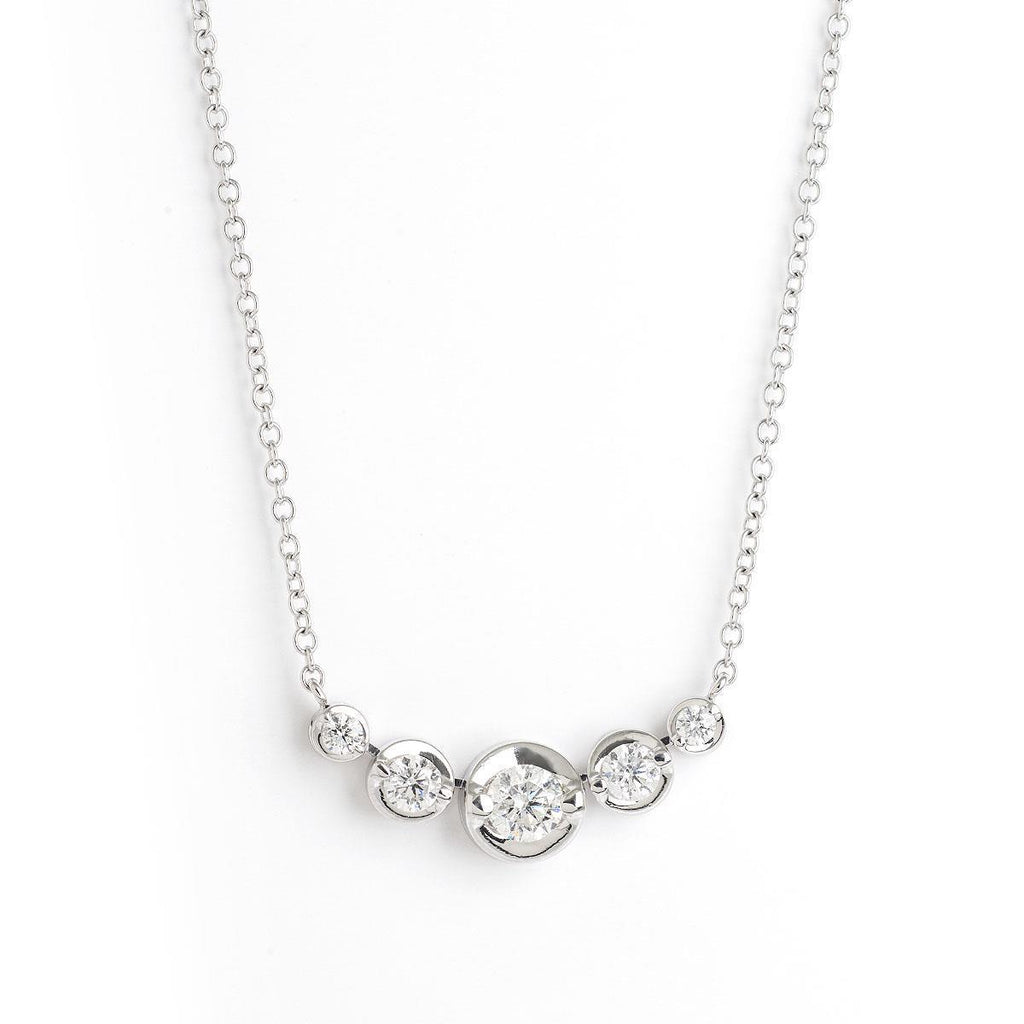 Lady Solid White Gold 14K Round Shaped 5.5 Carats Diamond Necklace Pendant