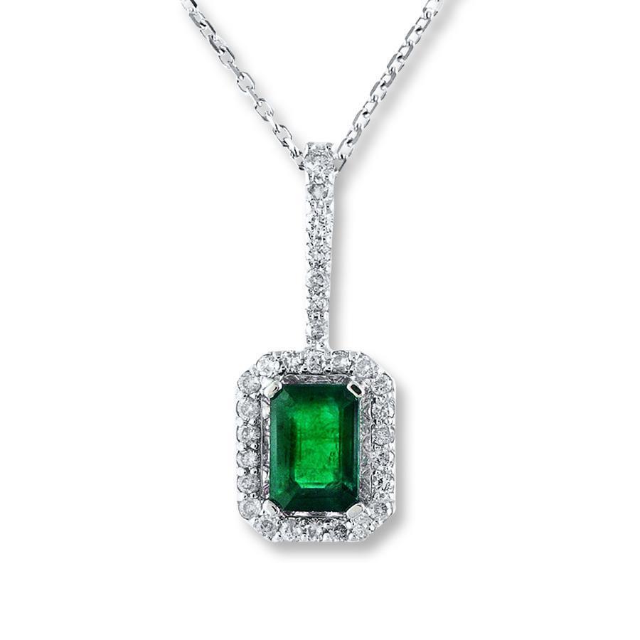 White Gold 14K Emerald And Diamonds 8 Carats Pendant With Chain
