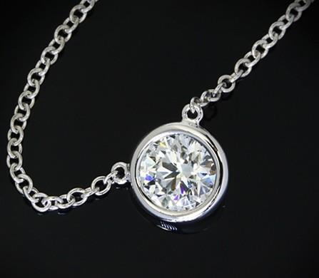 White Jewelry 2.5 Carat Round Bezel Set Diamond Necklace Pendant Gold